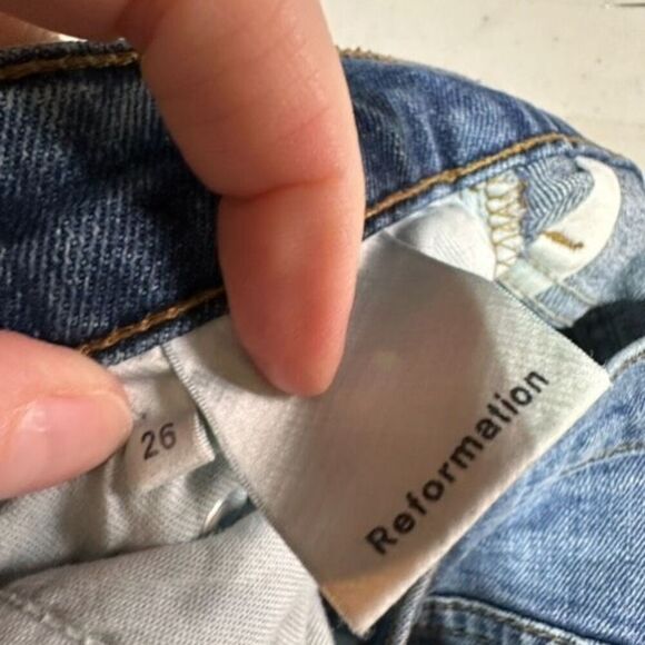 Reformation Hepburn High Rise Jeans Skinny Jeans Distressed Rainier Blue Size 26 - Picture 4 of 13